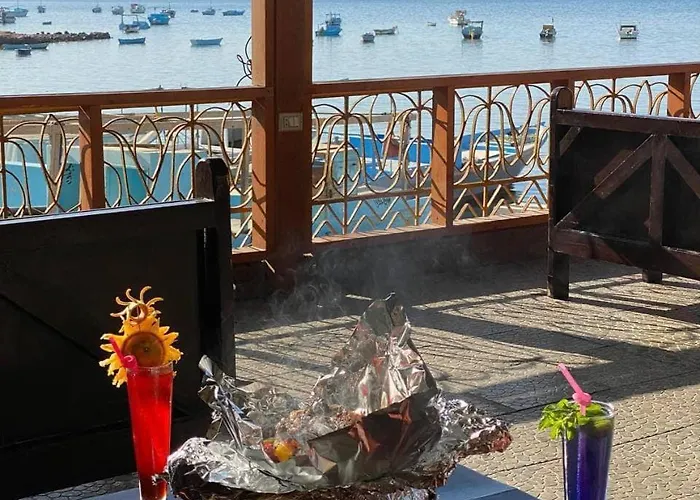 Sea Life Apartments-hotel 3*